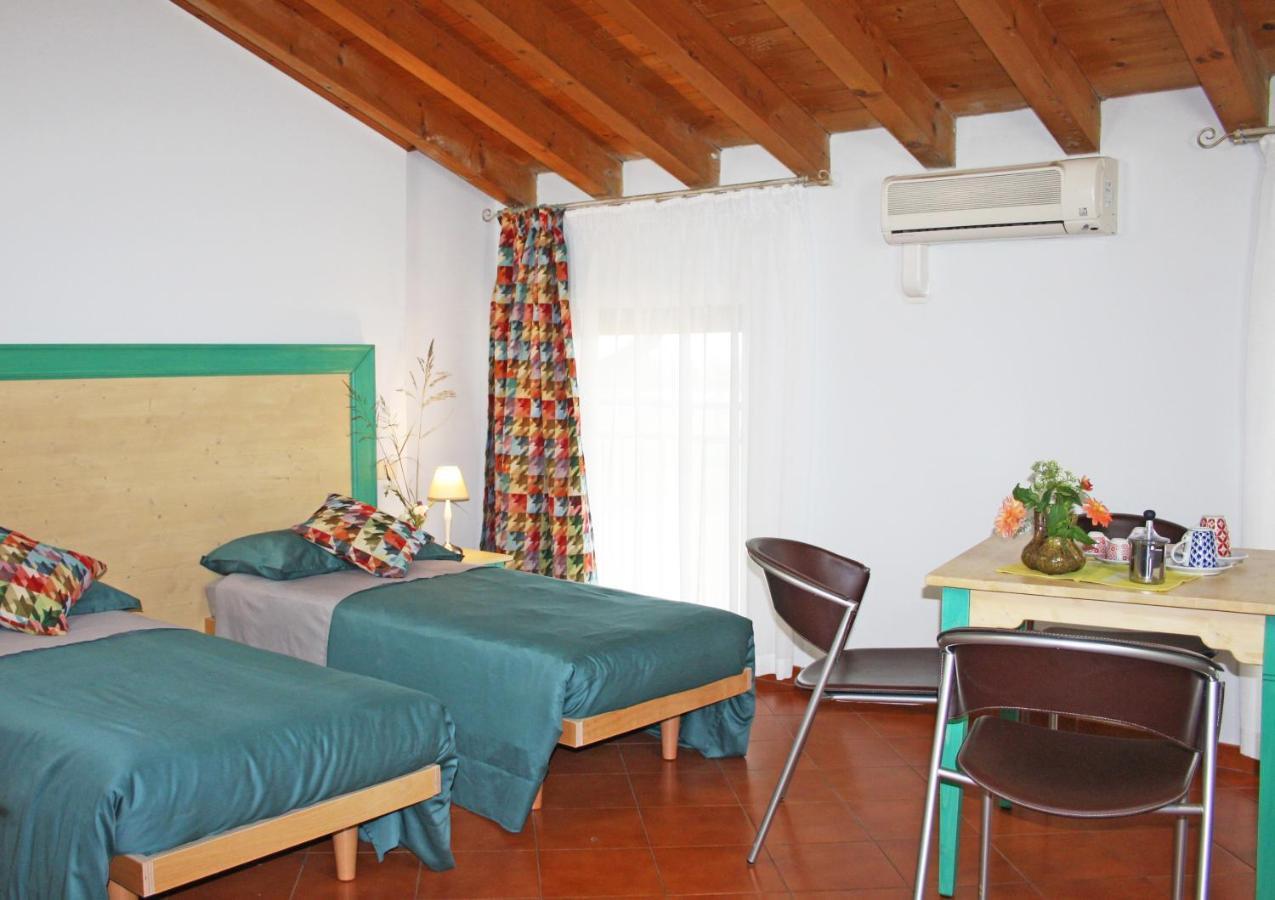 Agriturismo Fiorbello Montirone Екстер'єр фото